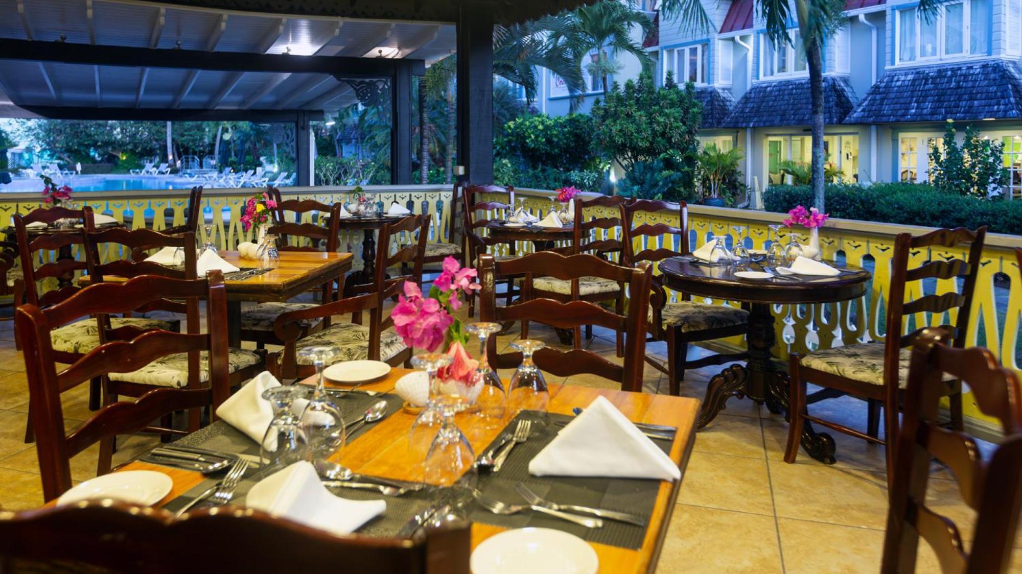 Coco Palm Hotel Gros-Islet Buitenkant foto